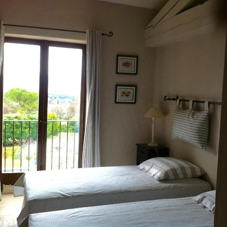 Bed and Breakfast Oustau De Piera Gordes Esterno foto