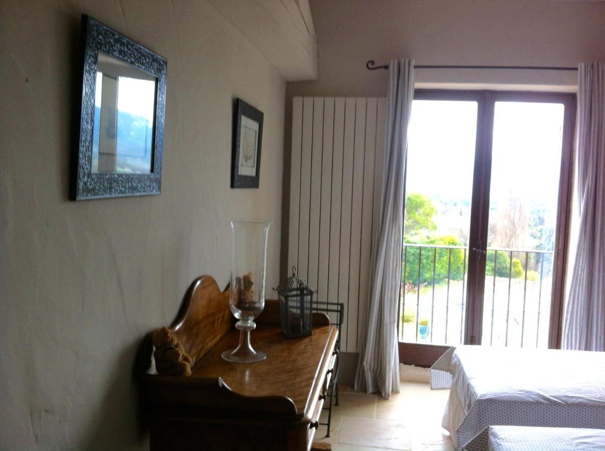 Bed and Breakfast Oustau De Piera Gordes Esterno foto