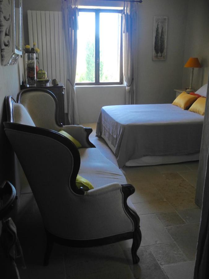 Bed and Breakfast Oustau De Piera Gordes Esterno foto