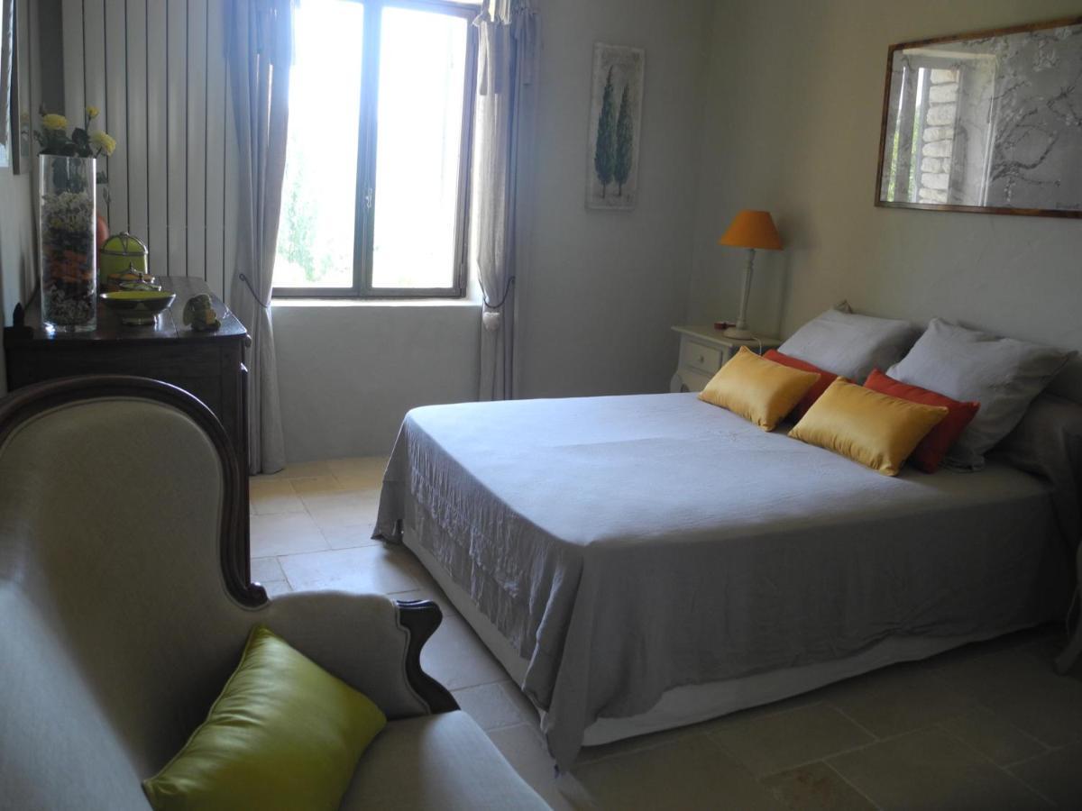 Bed and Breakfast Oustau De Piera Gordes Esterno foto
